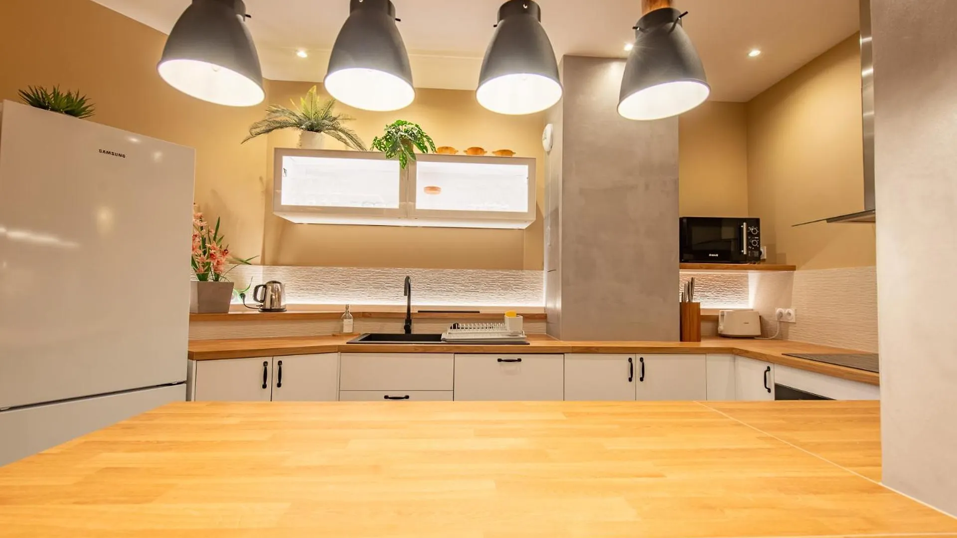 Apartment Luxurious 7P Suite With Sauna, Near Paris, Metro 4 Bagneux