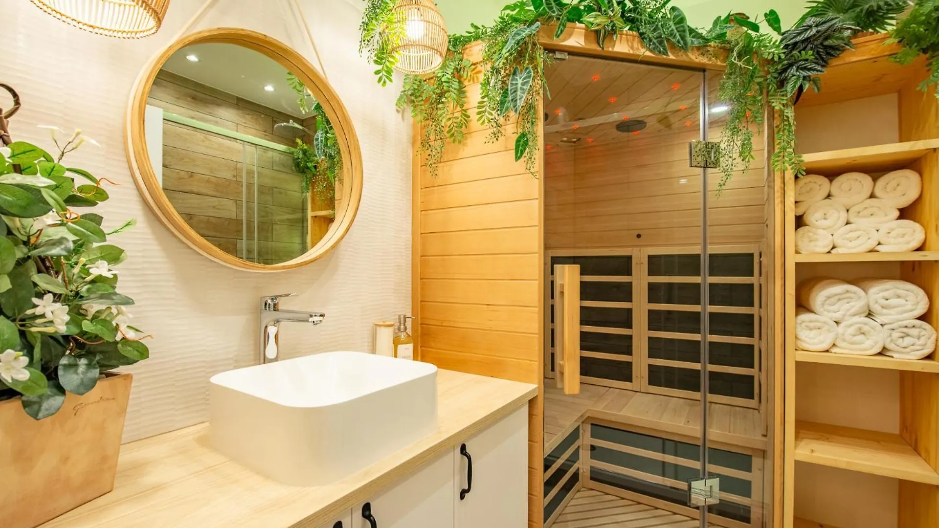 Apartment Luxurious 7P Suite With Sauna, Near Paris, Metro 4 Bagneux