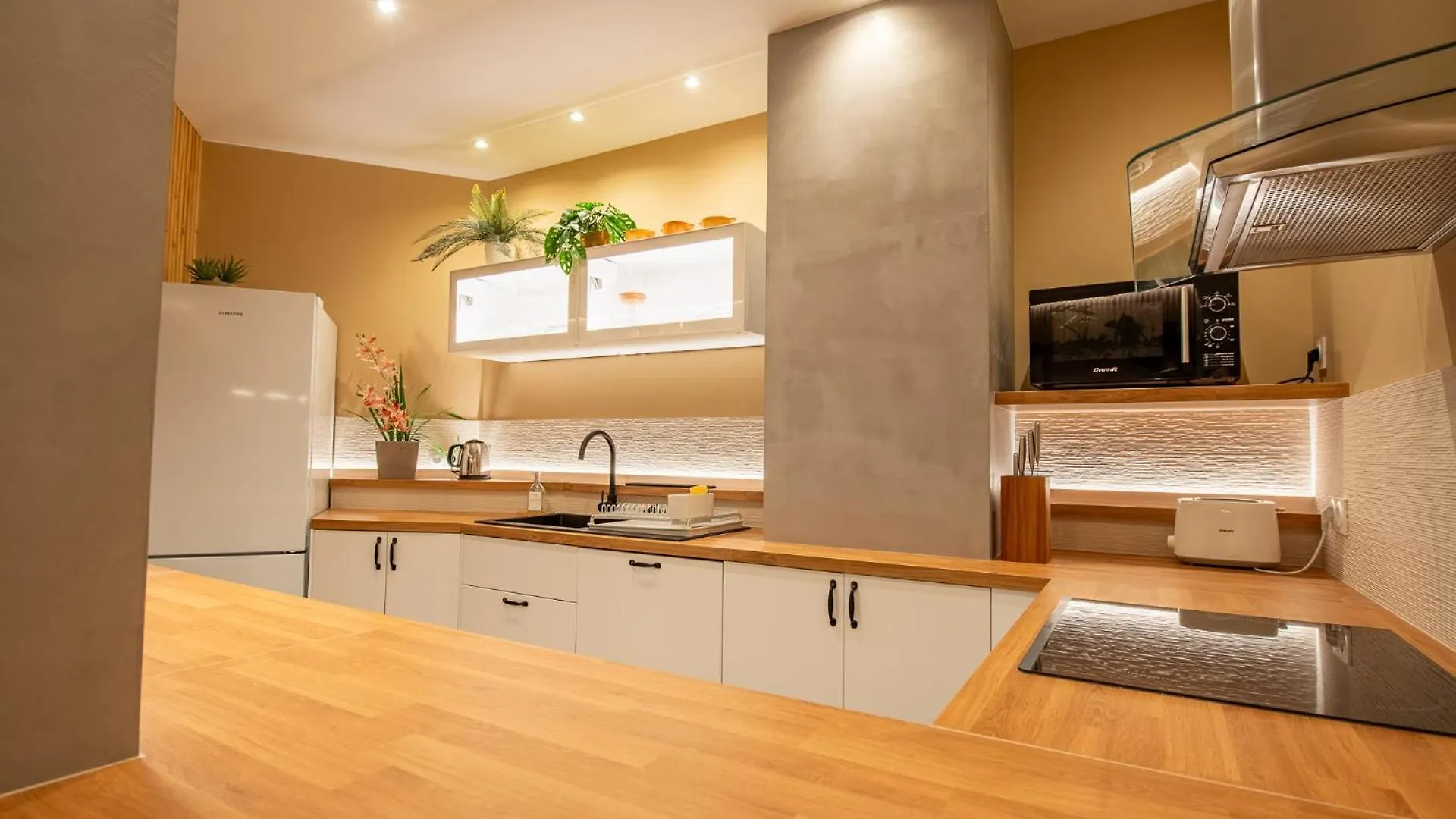 Luxurious 7P Suite With Sauna, Near Paris, Metro 4 Bagneux  Bagneux (Hauts-de-Seine)